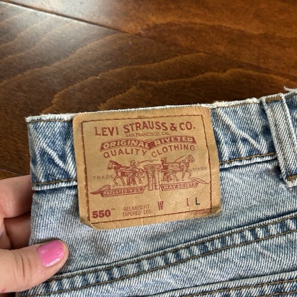Levi 550 Red Tag 90s VTG Jeans Women’s 12 LONG Distressed Washed Relaxed Tapered - Picture 3 of 9